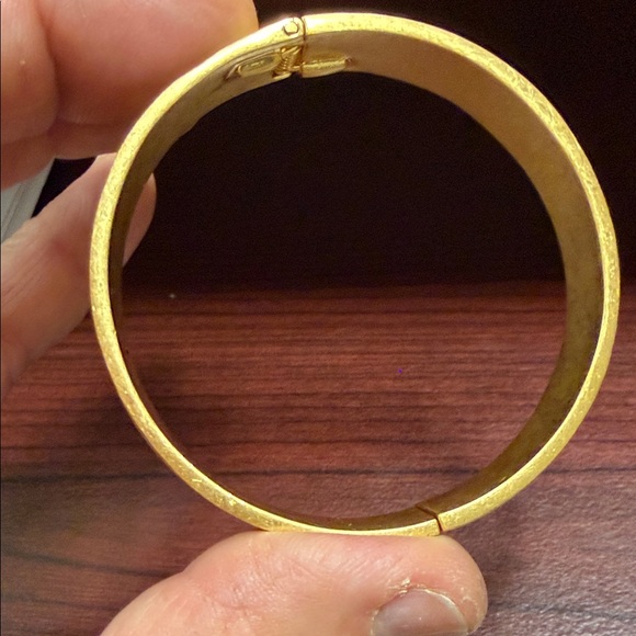 Madewell Gold-Tone (Brass) Hinged Bangle Bracelet with Turquoise Enamel Inlay - Picture 7 of 7